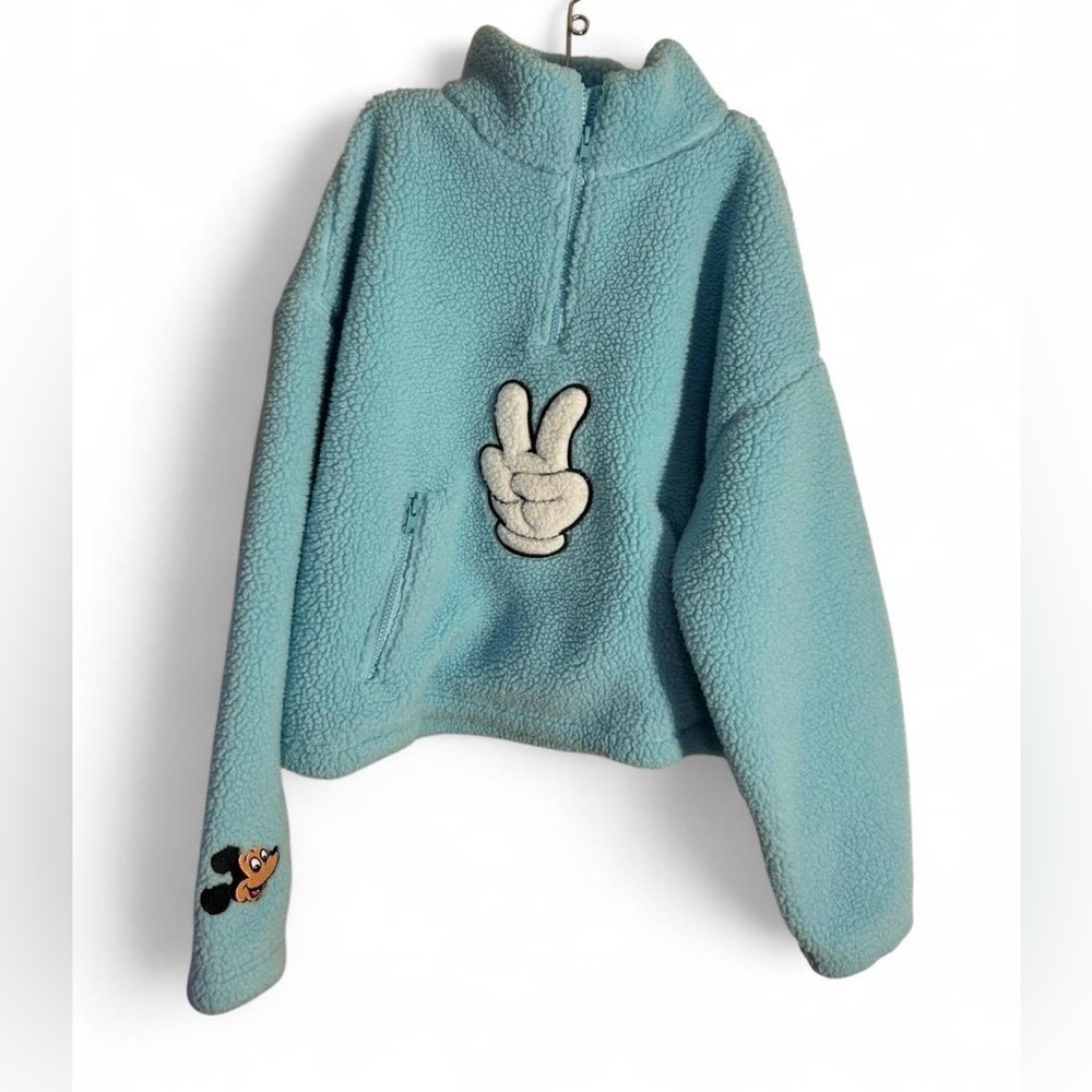 ✨ Disney Light Blue Mickey Mouse Peace Sign Sherpa Fleece Pullover Sweater S